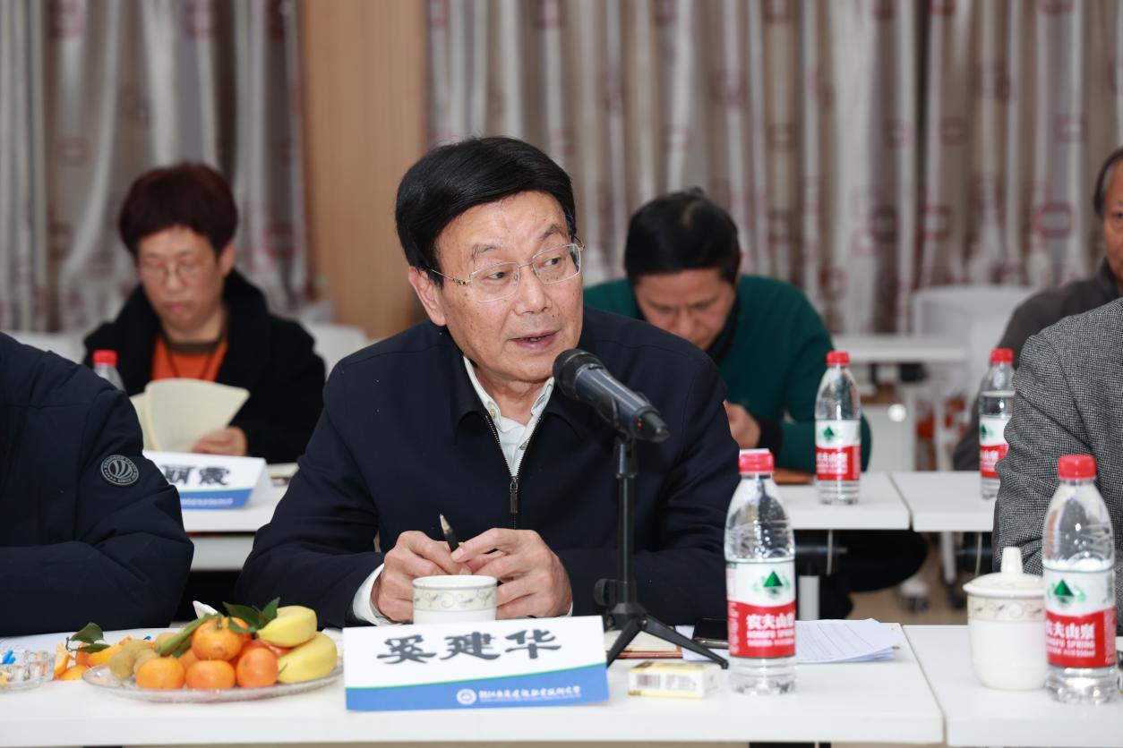 聚贤强校 共话发展|学校高层次人才代表座谈会顺利召开