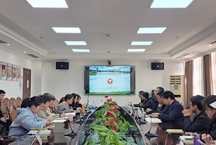 以智资政 以研促用 —— 开云kaiyun官方入口特邀专家指导新型智库建设与咨政报告撰写
