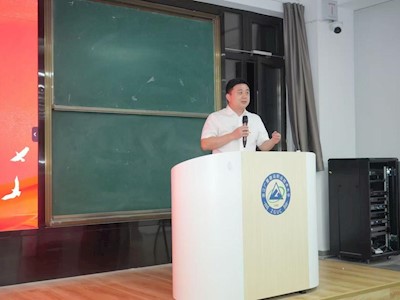 迷彩砺初心，信仰启新程｜人文学院开展2026级新生入党启蒙教育